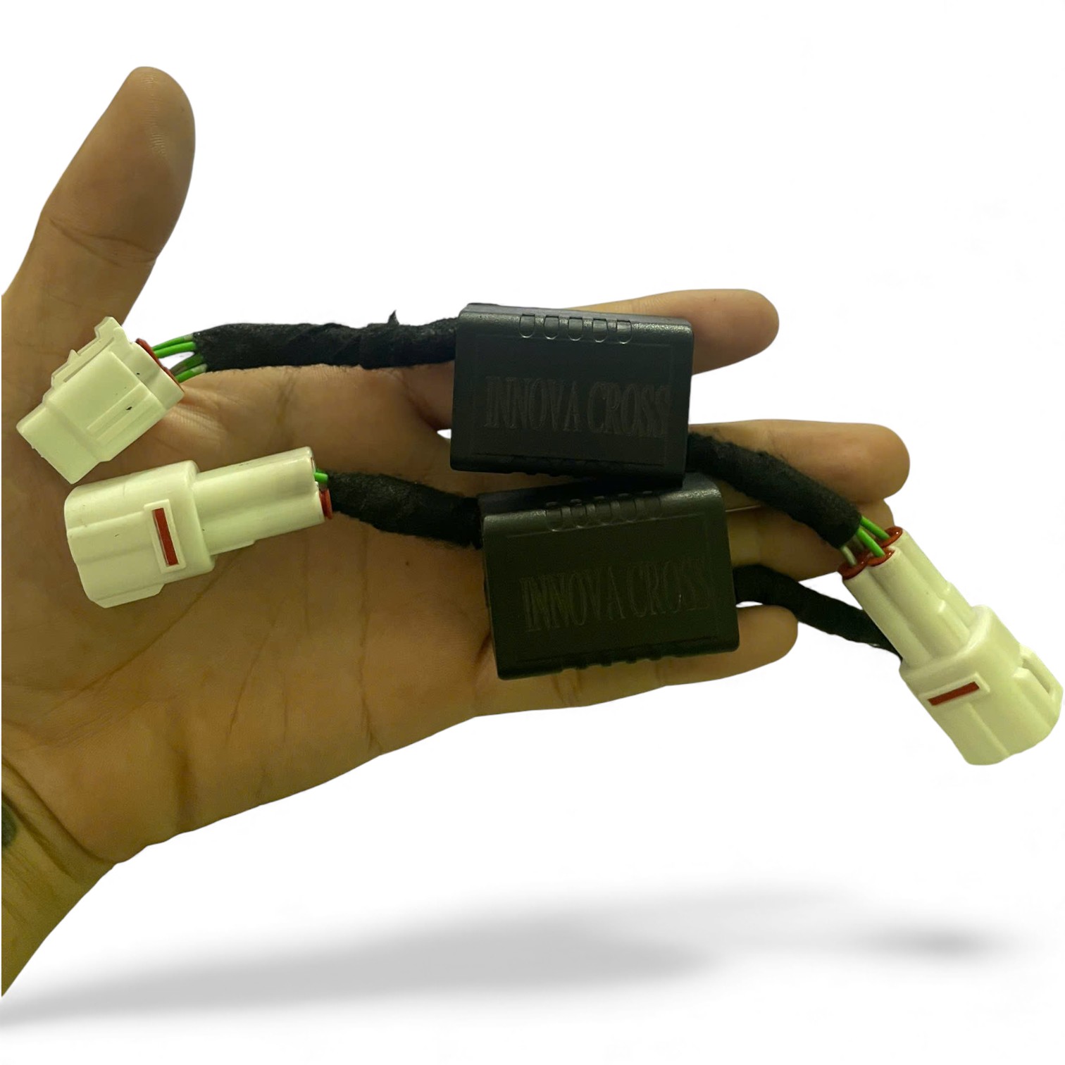 modul-xi-nhan-innova-cross-1