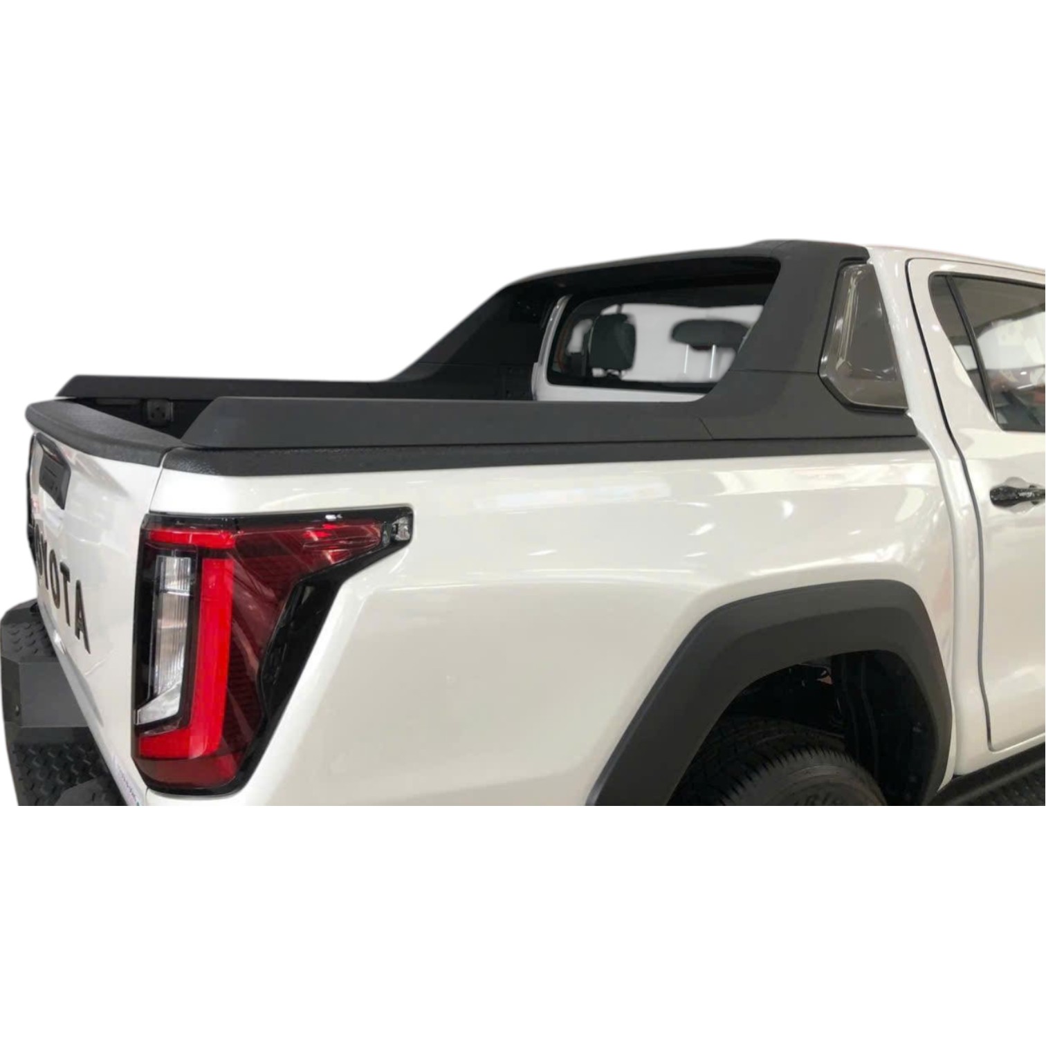 Hilux-1