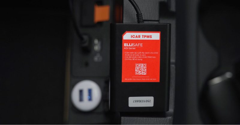 Không cắt dây, không tháo màn, không ảnh hưởng zin chỉ cần cắm USB