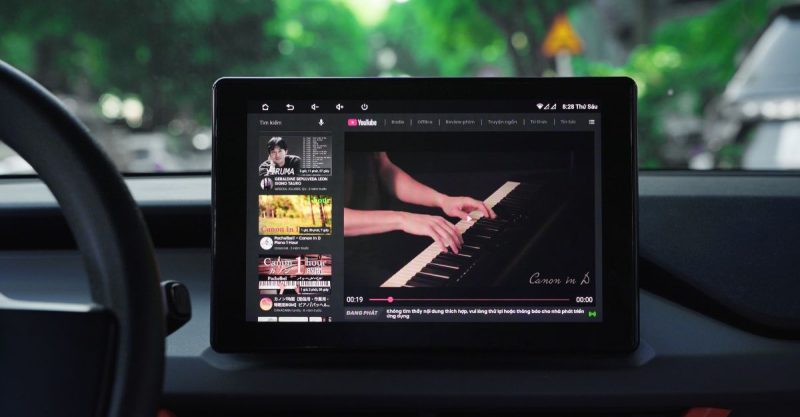 Tận hưởng giải trí, nghe nhạc đa tầng không quảng cáo trọn đời tích hợp sẵn trên Elliview H1