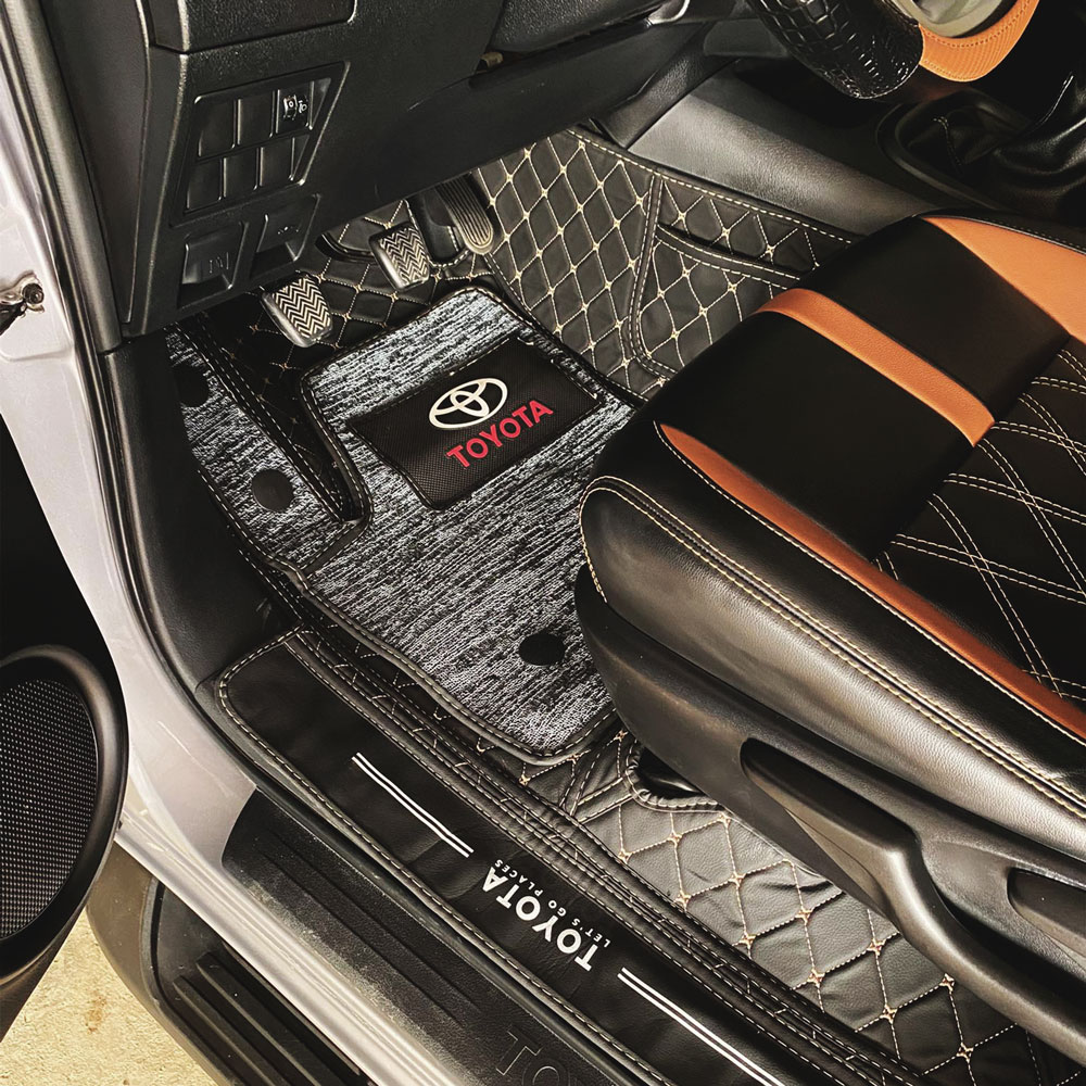 tham-lot-san-o-to-6d-toyota-hilux-2021-2024-3