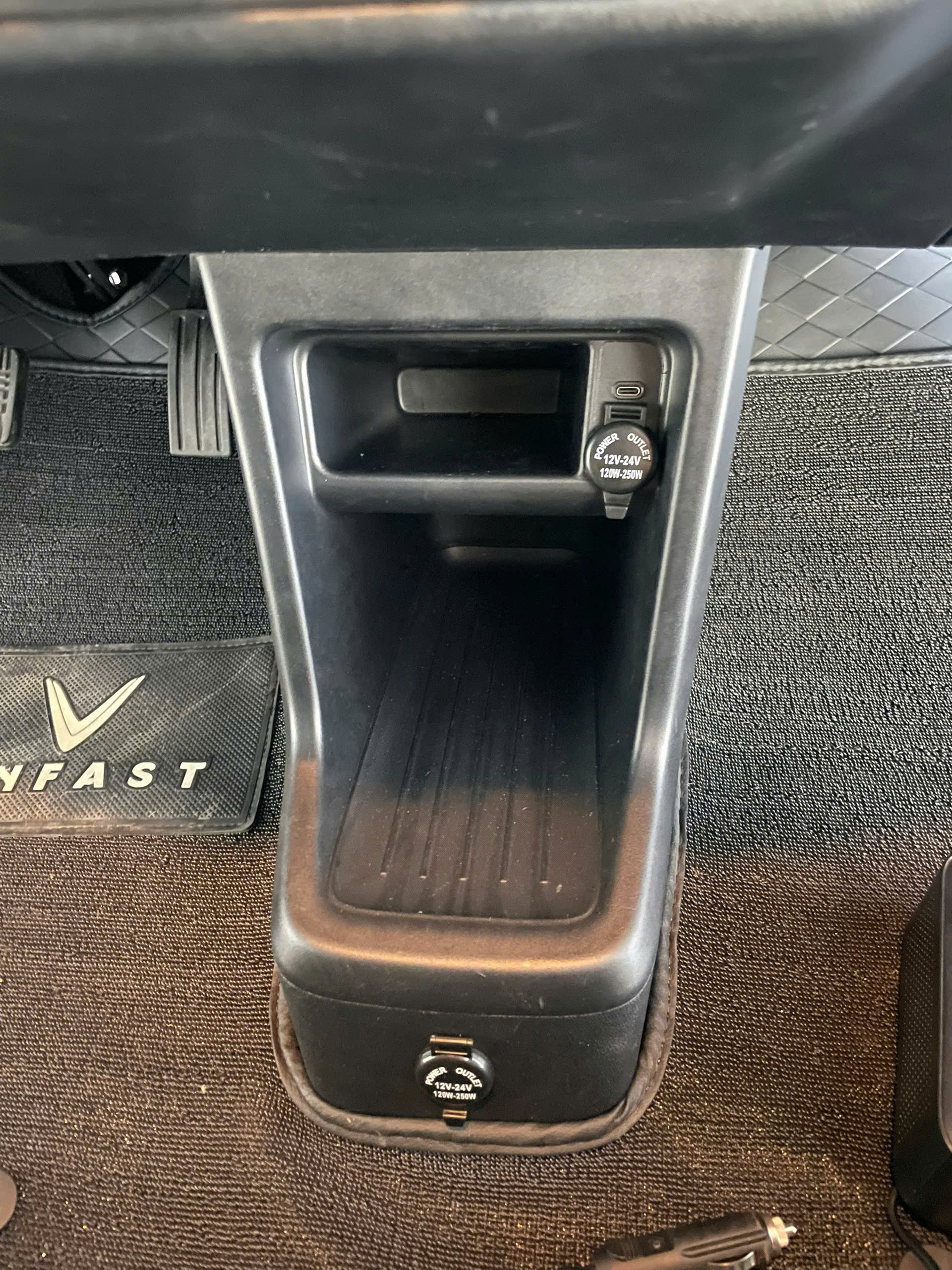 z7195227630020_d75ffc93f8f4c739e9ff3ae8a4c46bf4